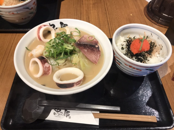 海鮮ちゃんぽんと明太子ご飯