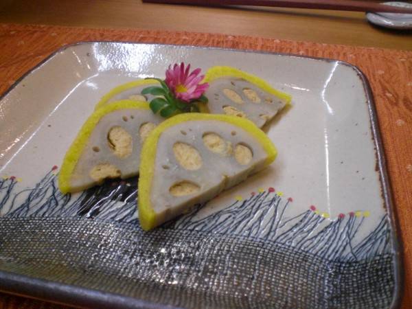 熊本名物辛子蓮根