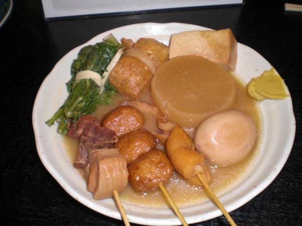 名物の「みそおでん」。丁寧に仕込みをされた、優しいお味。