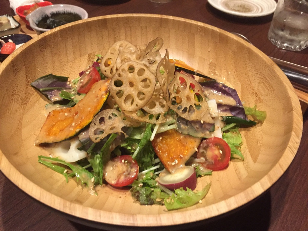 加賀野菜のサラダは超美味しい