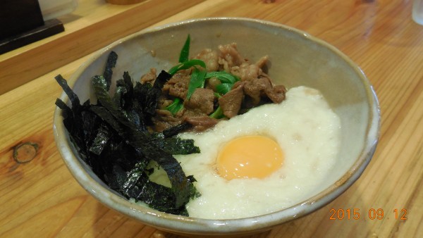 男の山かけうどん