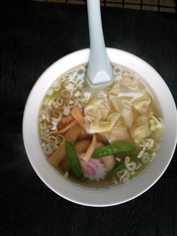 塩わんたん麺