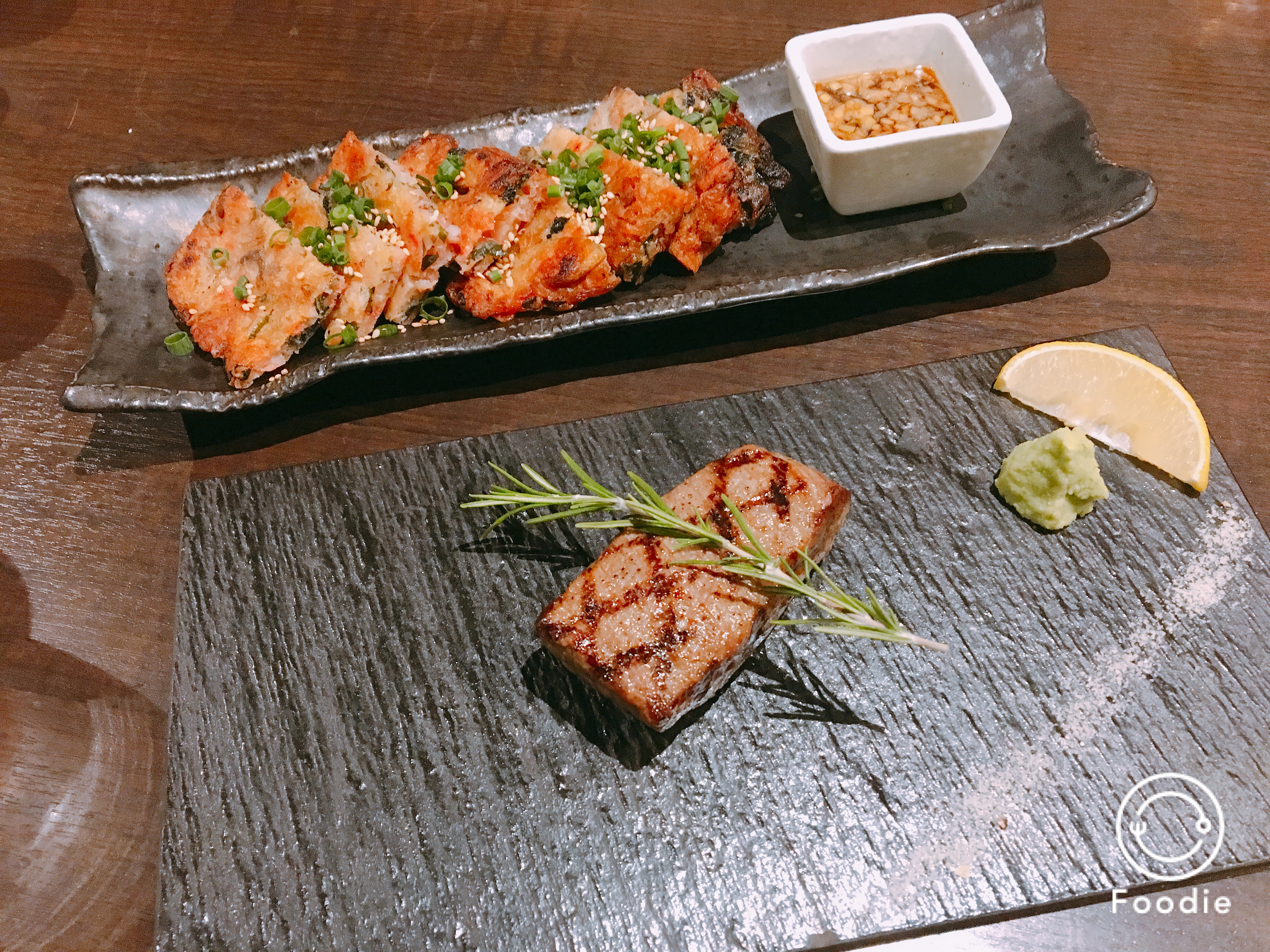 ～海鮮チヂミ～と～前沢牛ブリスケの岩塩グリル～どちらも食べごたえがあり、満足のいく一品です☆