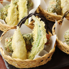 カニちくわと宿毛野菜の天麩羅