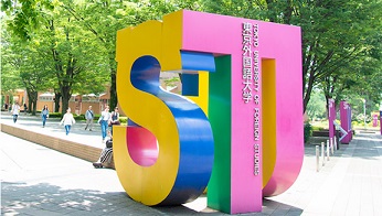 東京外国語大学
