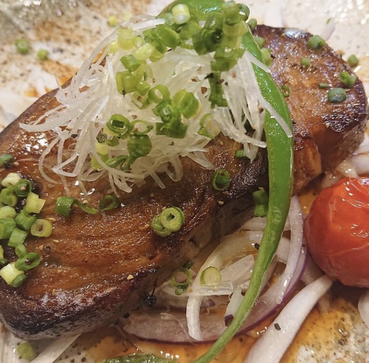 本まぐろのテールステーキ