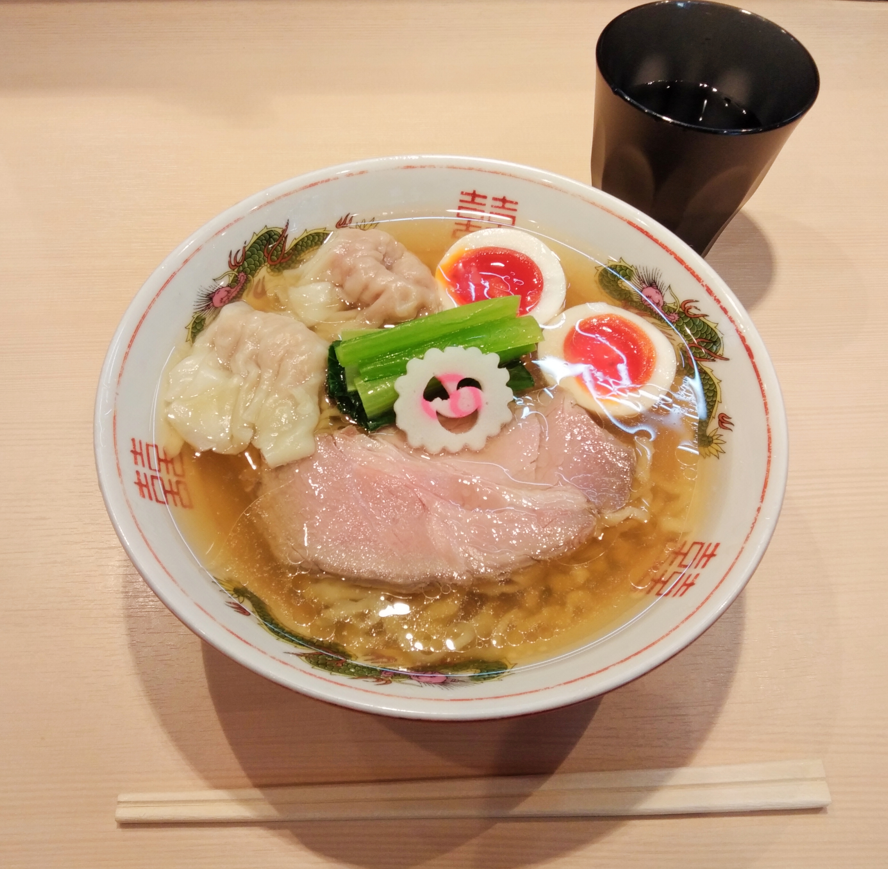 東横グルメタイアップ　ちょっとずつワンタン麺